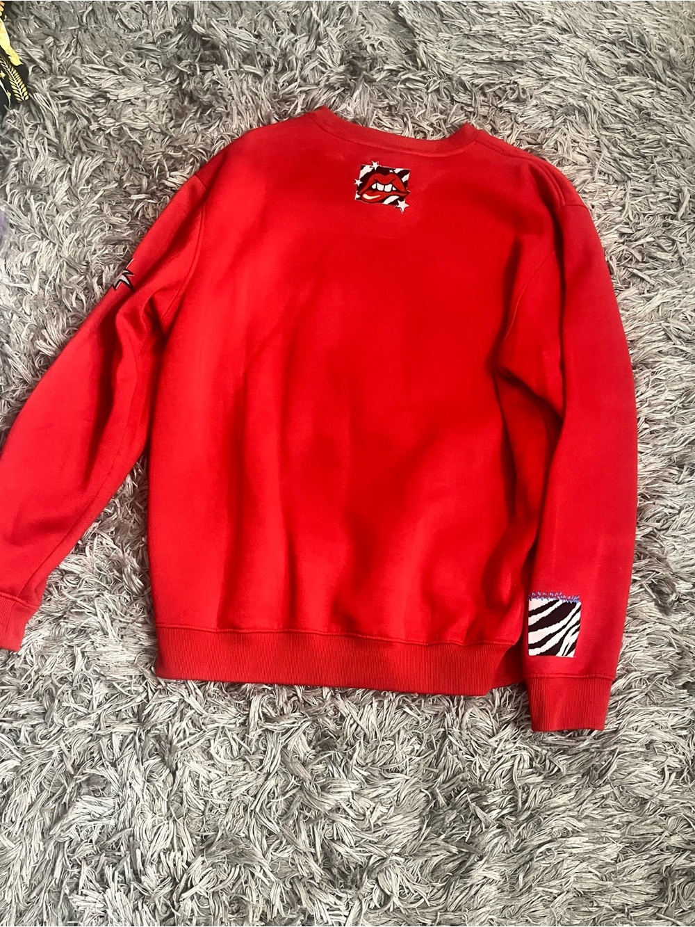 Screenshot Men’s Red Graphic Crewneck Sweatshirt Size 2XL - Picture 4 of 4